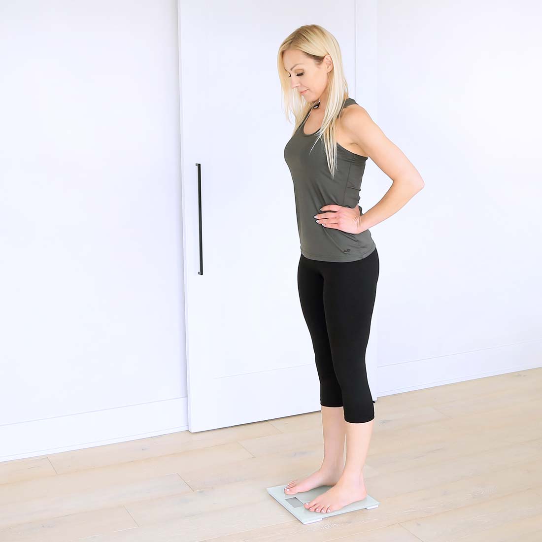Detecto Glass LCD Digital Scale