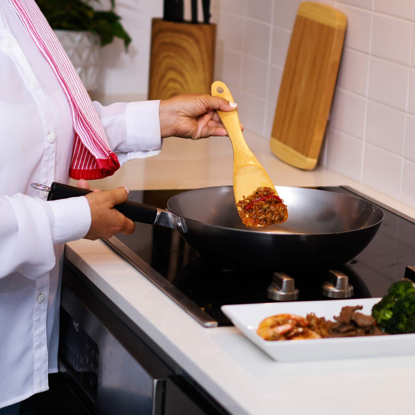 Professional Series 12-Inch Carbon Steel Stir Fry Pan with Phenolic Handle
