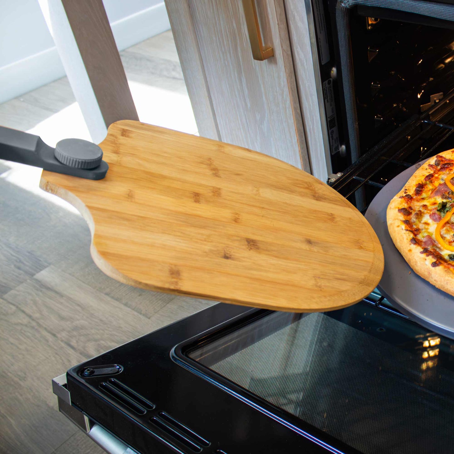 Bamboo Pizza Peel with Folding Handle, 12x14-Inch