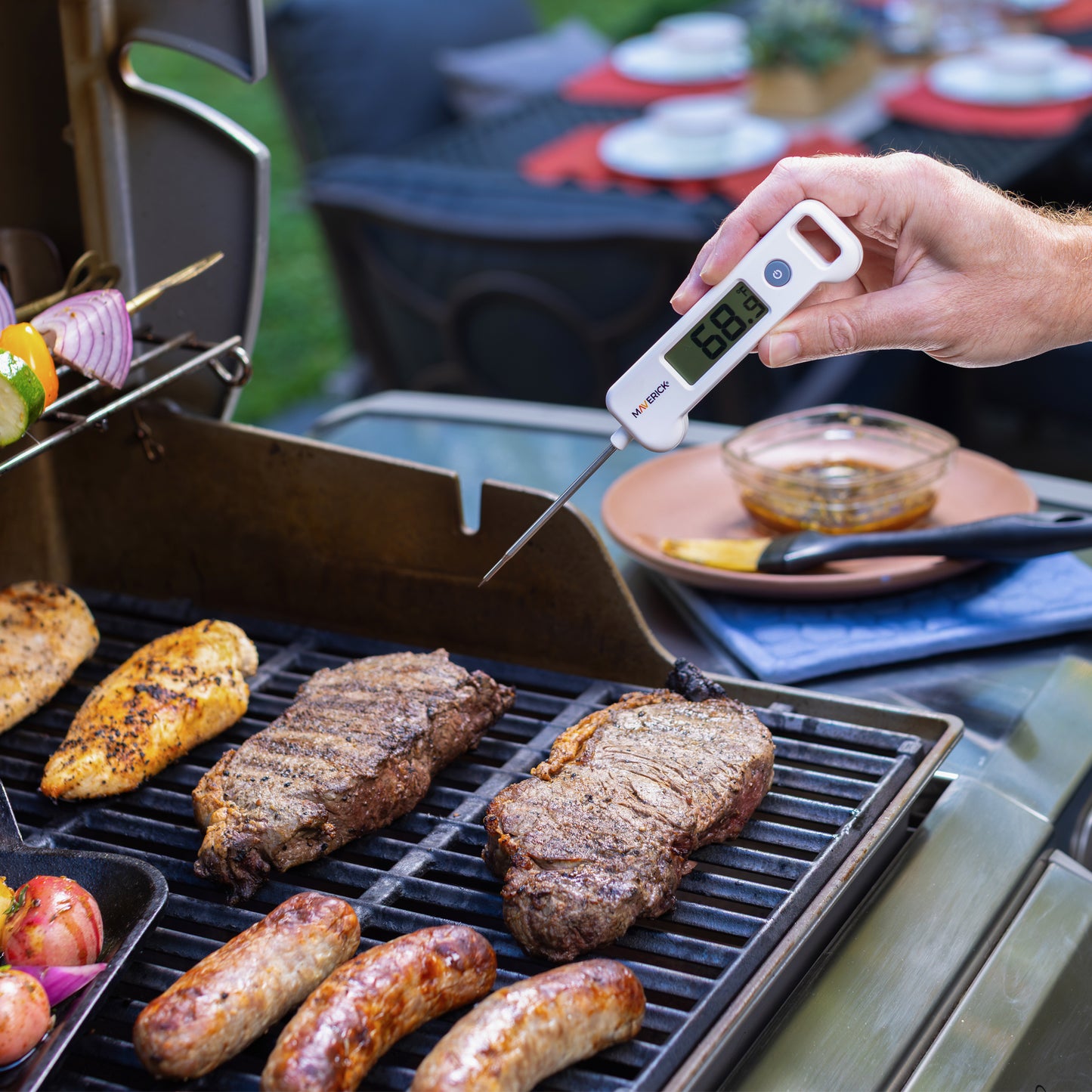 Folding Probe Digital Thermometer