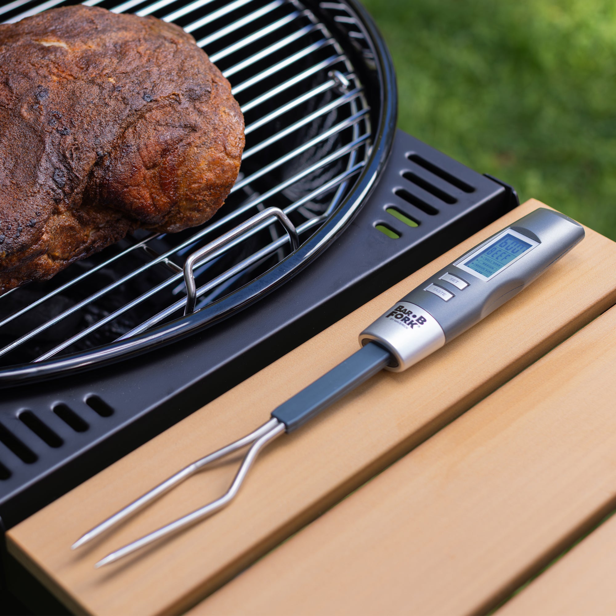 Maverick Digital Grilling BBQ Fork Thermometer - Thumbnail 5