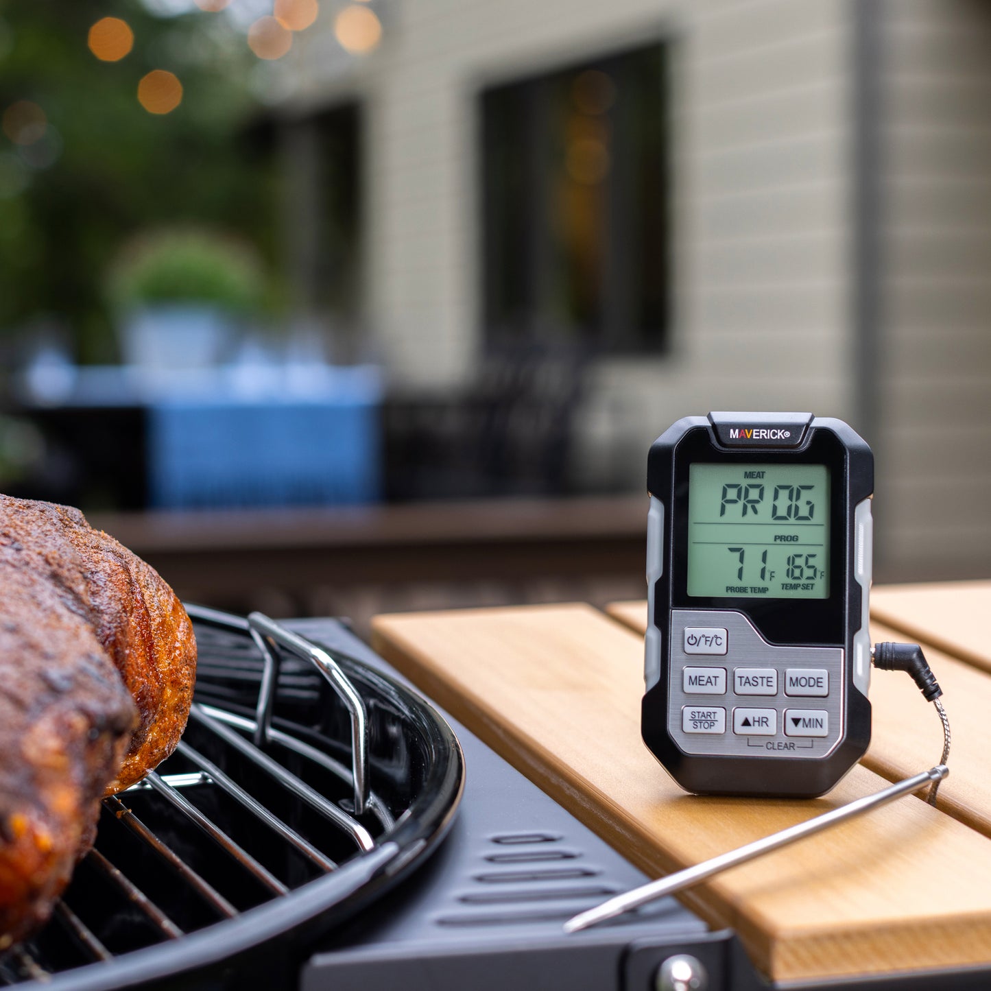 Single Probe Barbeque Thermometer and Timer