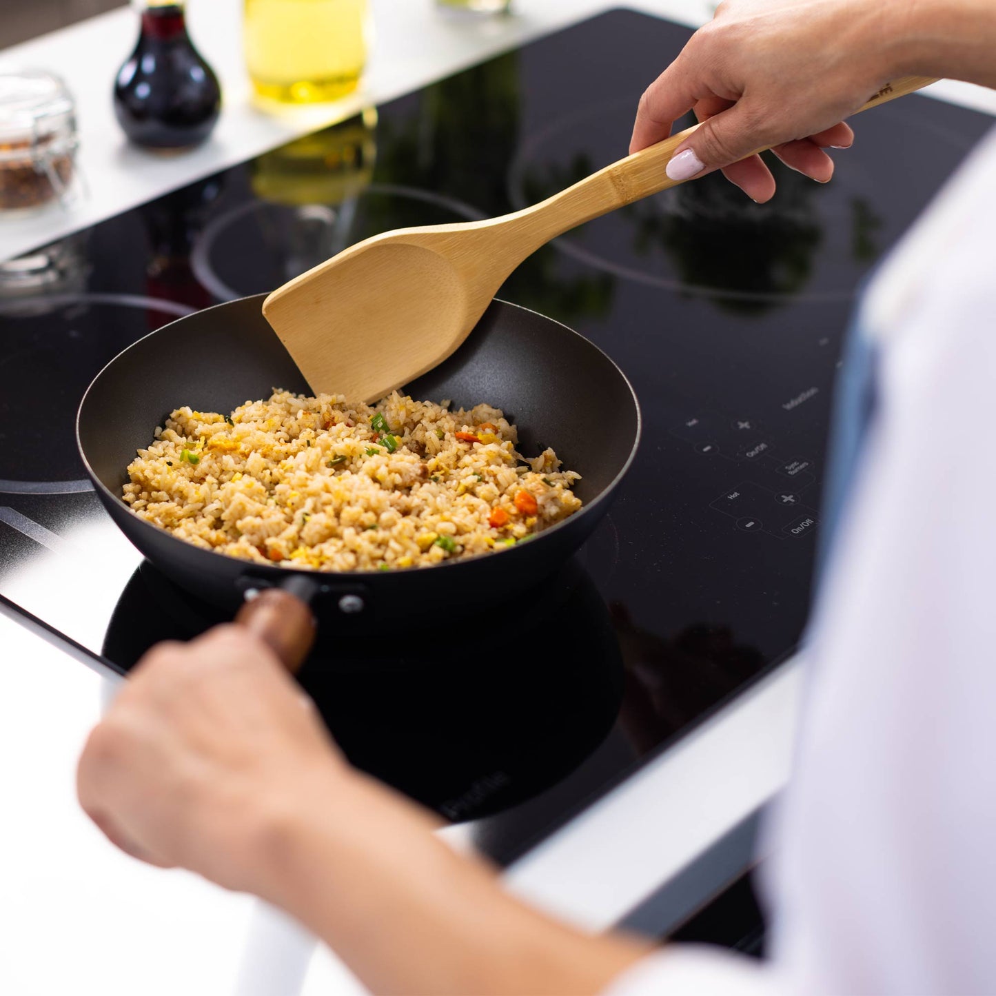 Classic Series 9.5-Inch Carbon Steel Preseasoned Stir Fry Pan