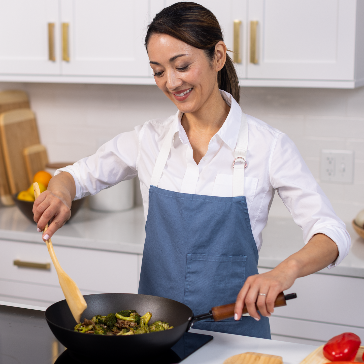 Classic Series 12-Inch Carbon Steel Preseasoned Stir Fry Pan