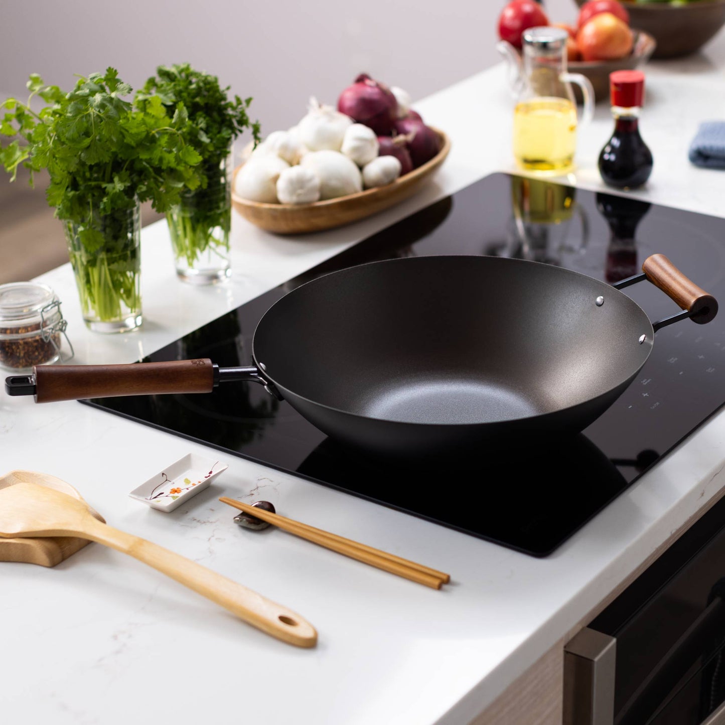 Classic Series 14-Inch Carbon Steel Preseasoned Wok