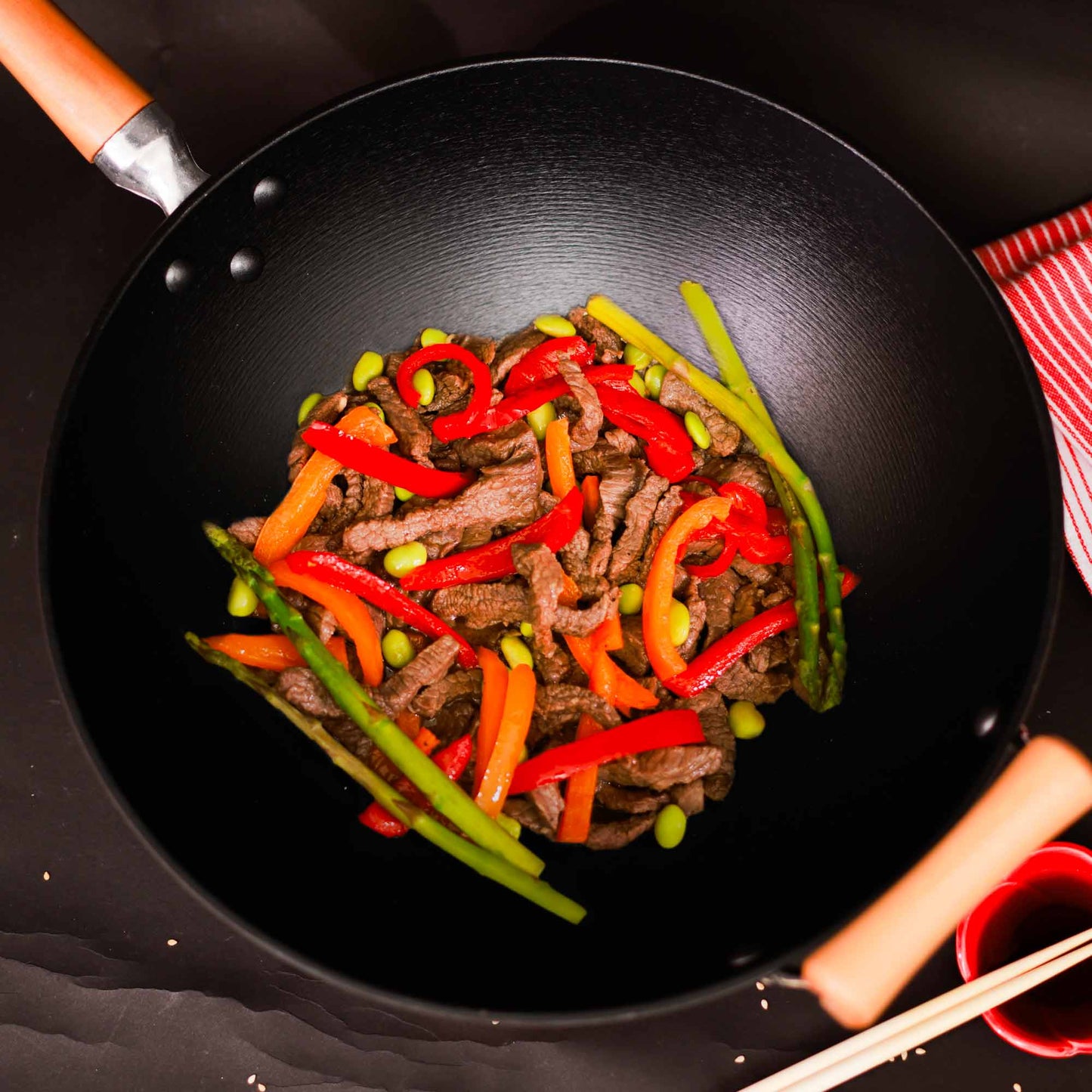 Professional Series 14-Inch Preseasoned Cast Iron Flat Bottom Wok with Maple Handle