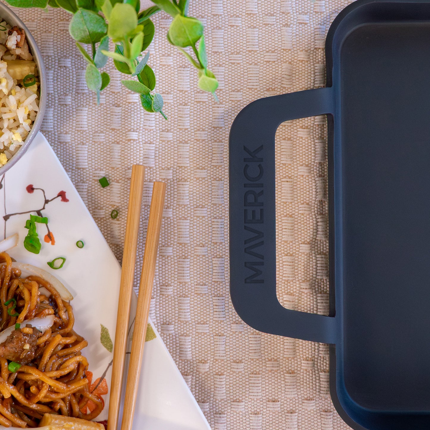 22-Inch Preseasoned Carbon Steel Griddle