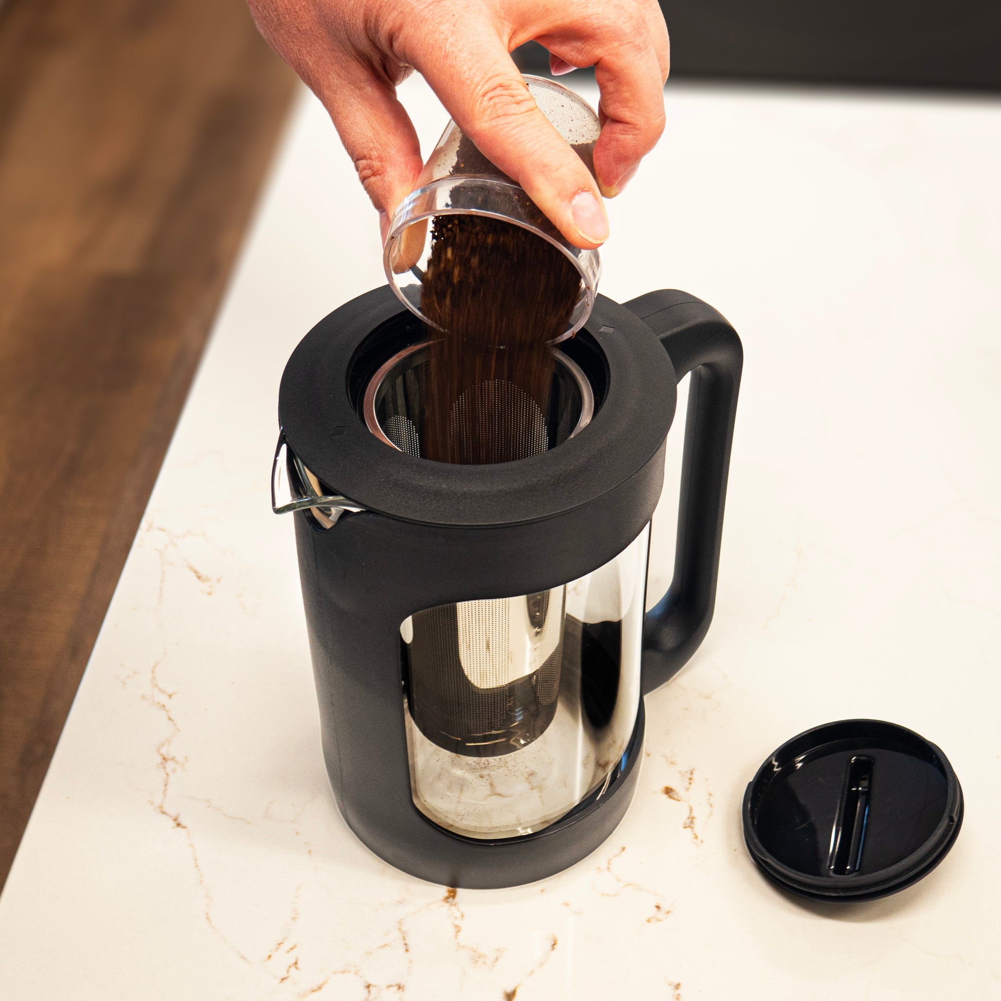 Making Cold Brew Coffee With the Primula Coffee Maker - I Need Coffee